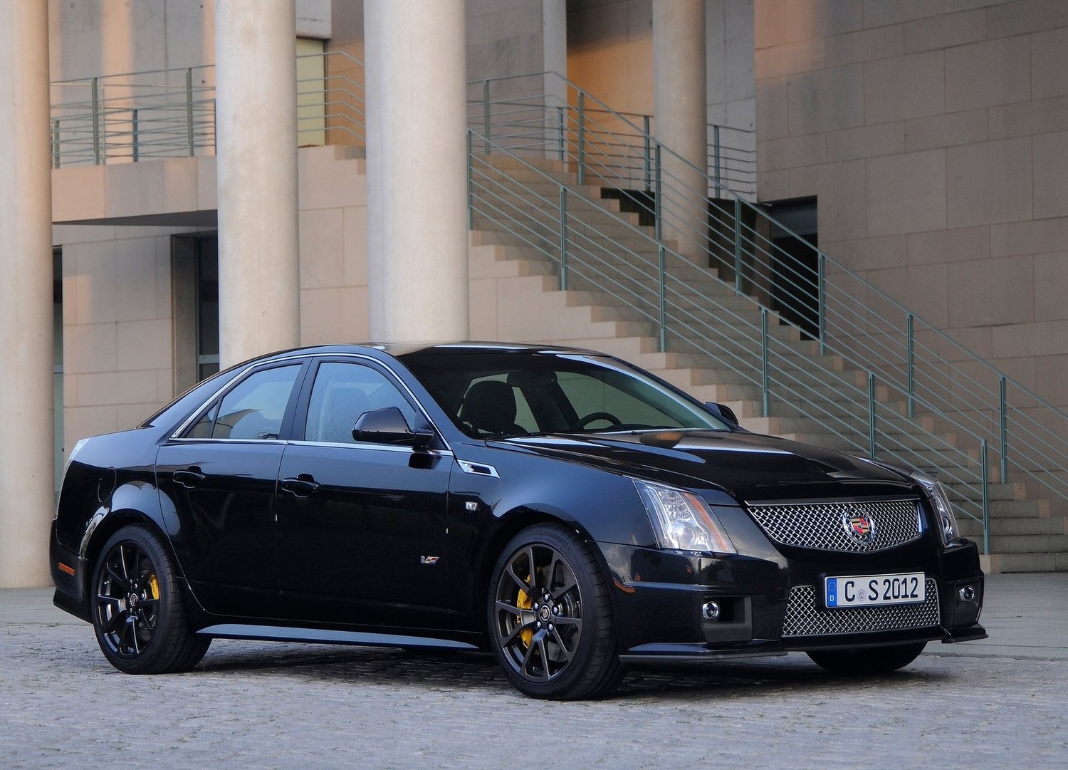 Cadillac CTS 2