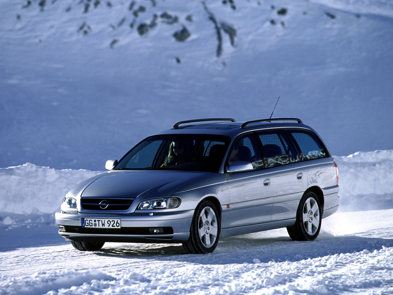 Opel Omega 1999 универсал