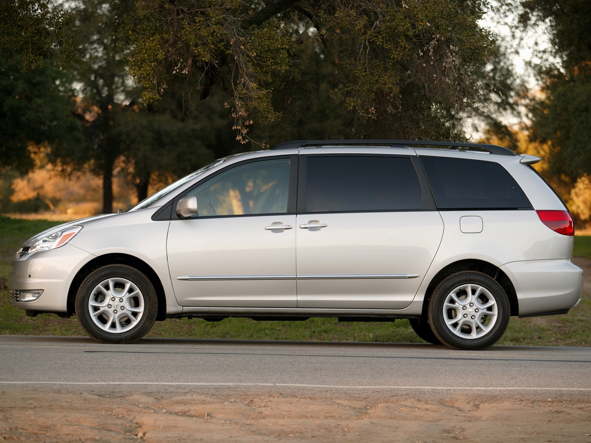 2011 Toyota Sienna Xle Owners Manual