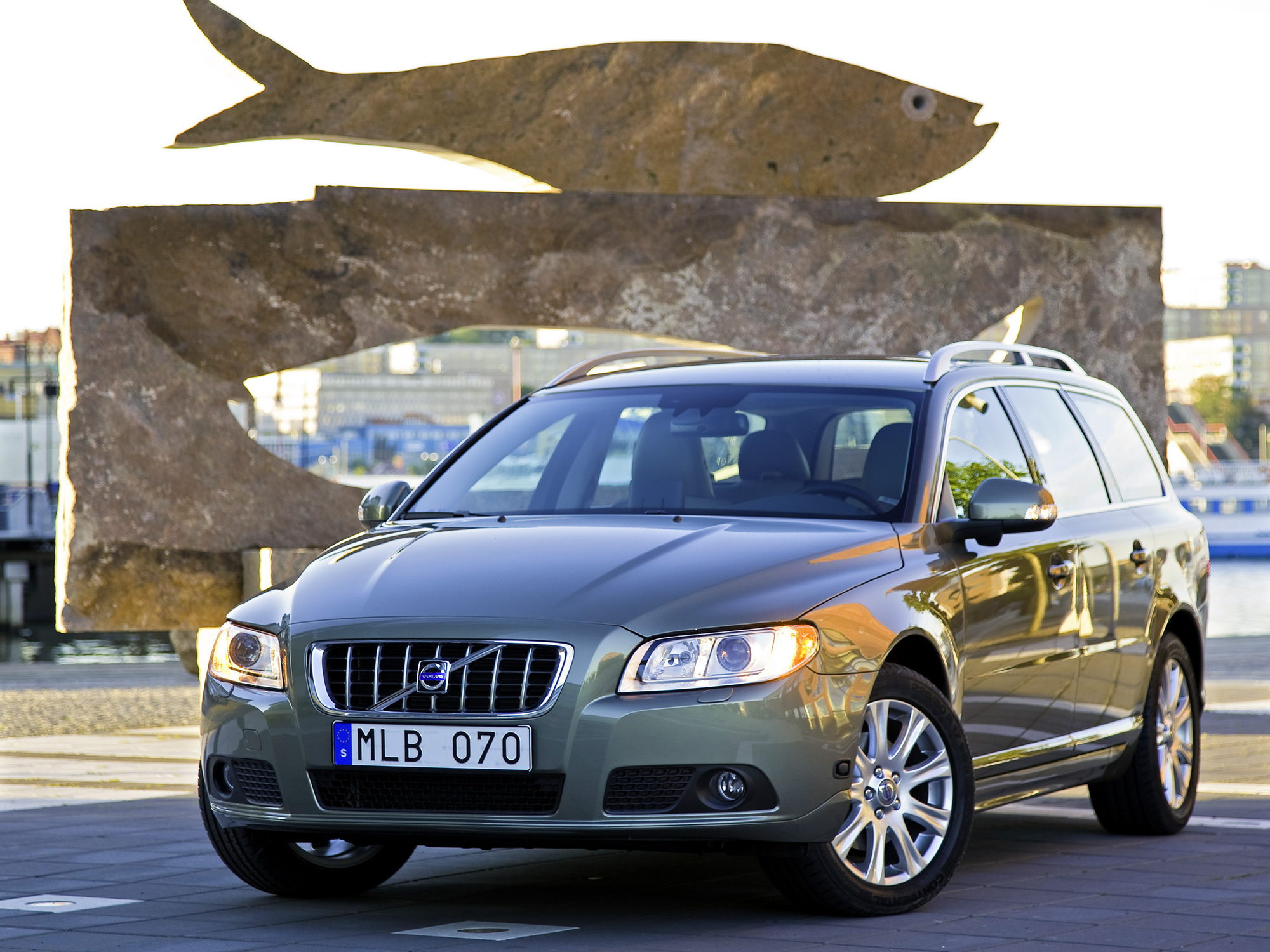 Volvo V70 3 поколение универсал